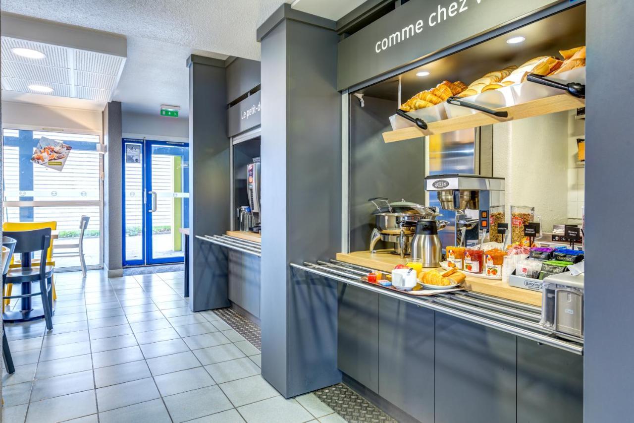 B&B Hotel Orgeval Екстериор снимка